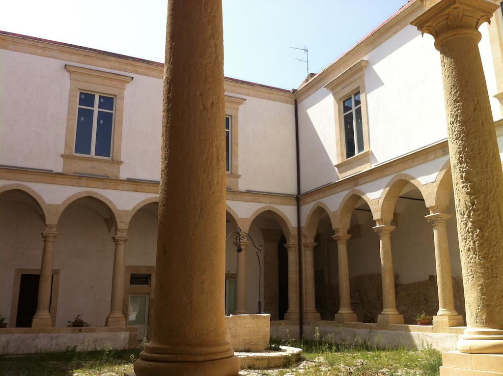 Filinona Apartment Modica Luaran gambar