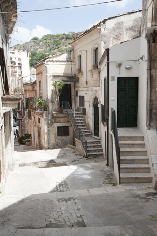 Filinona Apartment Modica Luaran gambar