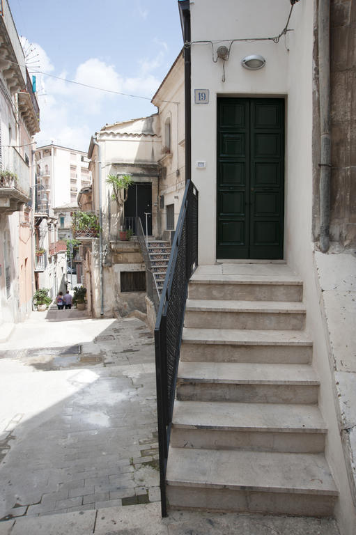 Filinona Apartment Modica Luaran gambar