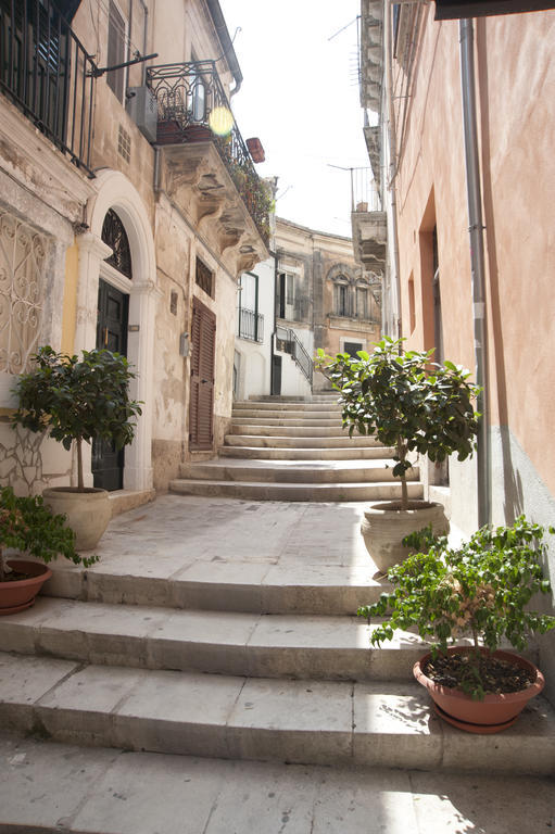 Filinona Apartment Modica Luaran gambar